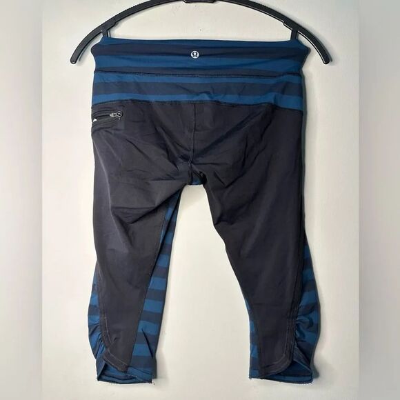Lululemon Run Top Speed Crop - Picture 3 of 3